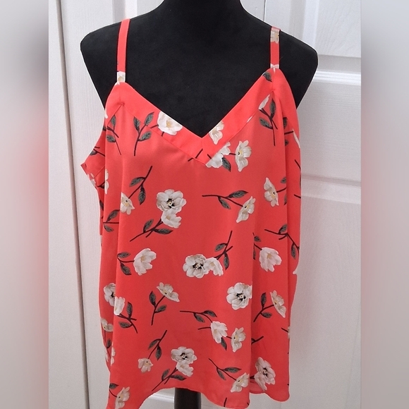 Torrid Coral Floral Sleeveless Blouse  Size 0 - Picture 1 of 13